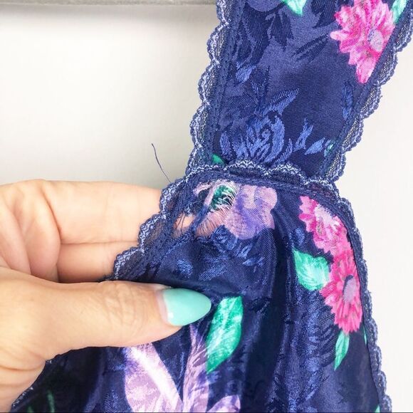 PINX | Vintage Floral Semi Cropped Tank Satin Silk Look XL - Picture 4 of 7